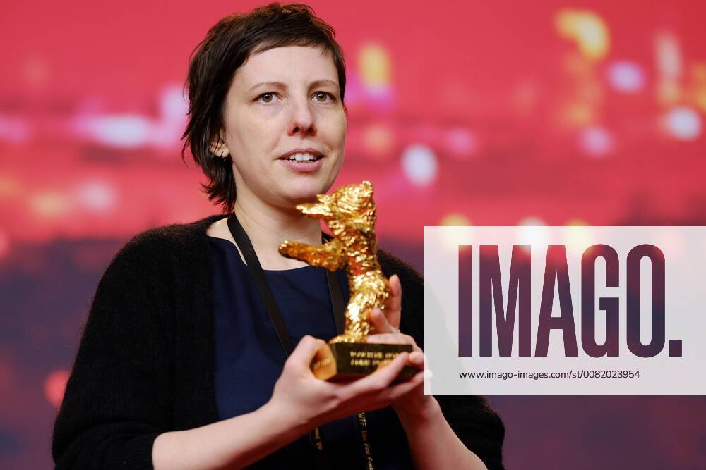 Director Adina Pintilie with the Golden Bear for the Best Film on the occasion of the award ceremony of the 68 Berlin International Film Festival snapshot photography xSeeliger