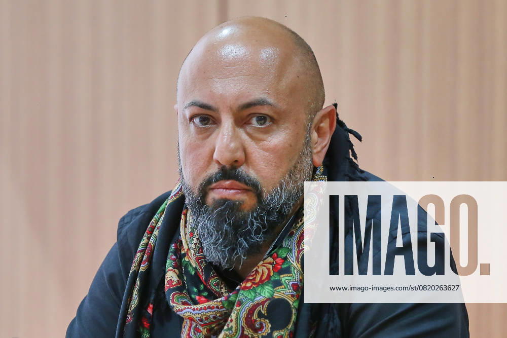 Haus der Bundespressekonferenz Press conference MAF DAD e V , Status of the motion to lift the ban on activities against the Kurdistan Workers Party PKK in view of the current peace process Ferat Ali Kocak Linke