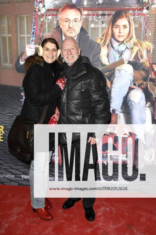 Corinna Binzer with husband Sepp Schauer at the premiere of the movie Arthur Claire in the City Cinema Munich 26 02 2018 Foto:xP.xSchönbergerx xFuturexImage