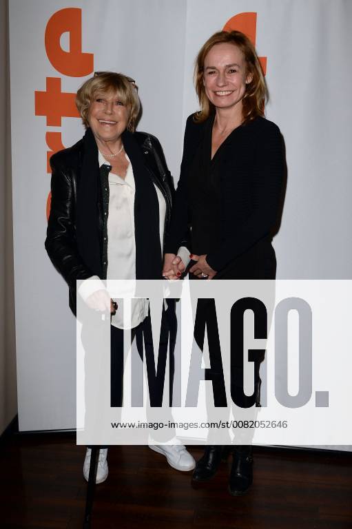 Presentation of Marianne Faithfull, soul flower a documentary diected by Sandrine Bonnaire. Avant Première du film documentaire Marianne Faithfull, fleur d âme .. Marianne Faithfull. Sandrine Bonnaire. 224554 2018-02-26 Paris France