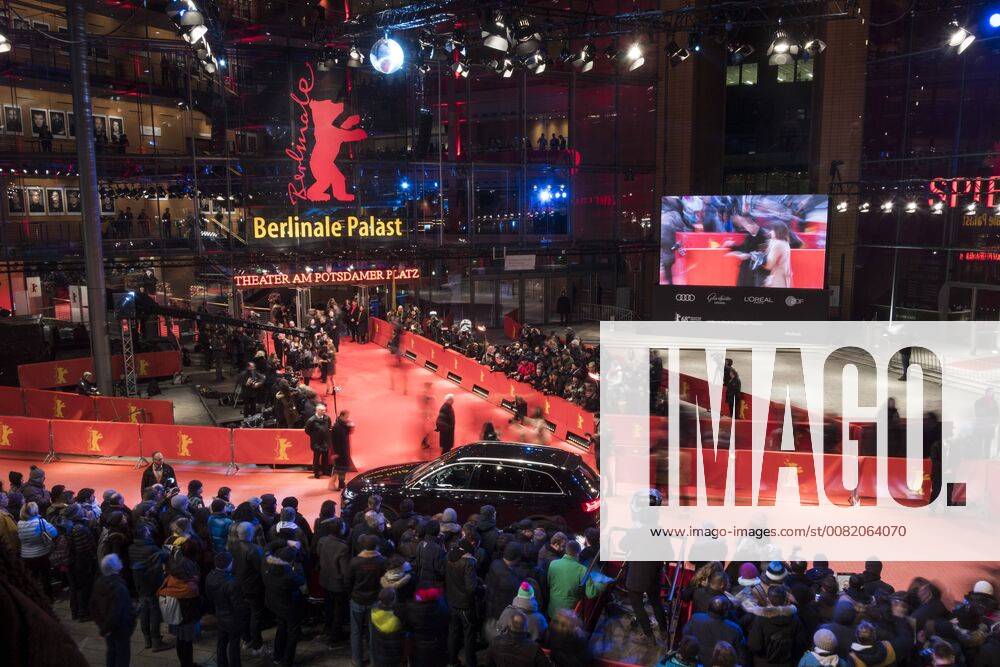Arrival of the premiere guests at the Berlinale Palast during the premiere of the film DON T WORRY HE WON T GET FAR ON FOOT on the occasion of the 68 Berlin International Film Festival 68 Berlin International Film Festival