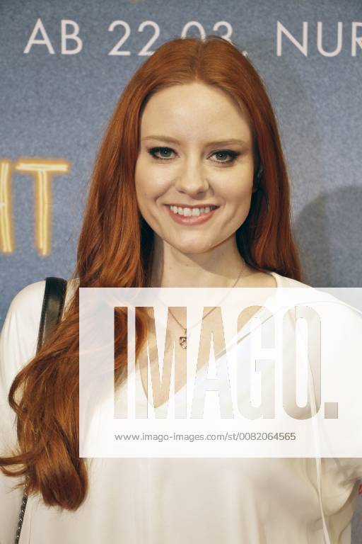 Barbara Meier at the premiere of the Kinoflim Midnight Sun Everything for you in the Village Cinemas Wien 27 02 2018 Foto:xB.xLoschanx xFuturexImage