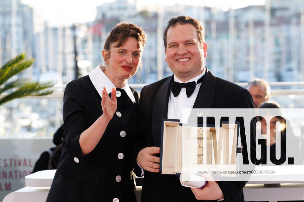 Bilder des Jahres 2025, Entertainment 05 Mai Entertainment Themen der Woche KW21 M Photocall of the winners of the 78th Cannes International Film Festival Alice Rohrwacher, Hasan Hadi Caméra dOr for The President s Cake Photocall of the winners of the 78th Cannes International Film Festival, at the Palais des Festivals in Cannes On may 24th 2025 Jacovides Moreau Bestimage Photocall of the winners of the 78th Cannes International Film Festival, at the Palais des Festivals in Cannes, France On may 24th 2025 Cannes France