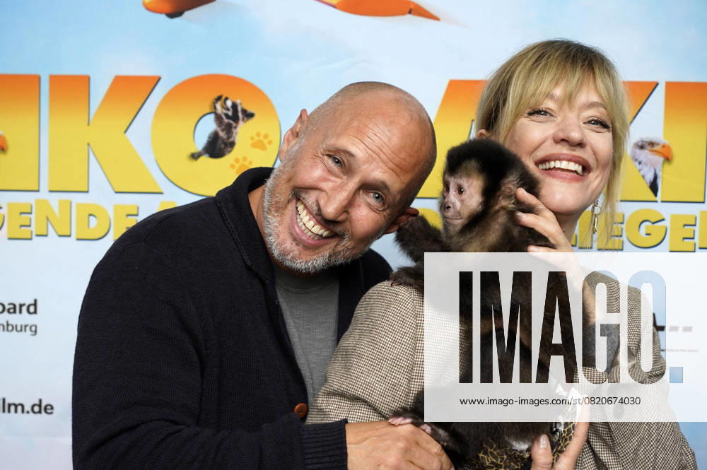 Benno Fürmann and Heike Makatsch at the premiere of the movie Akiko the Flying Monkey at the Filmtheater am Friedrichshain Berlin, 25 05 2025 Foto:xT.xBartillax xFuturexImagex akiko_5544