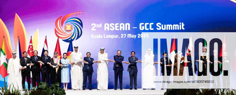 (250527) -- KUALA LUMPUR, May 27, 2025 -- Participants pose for a group photo at the 2nd ASEAN-GCC Summit in Kuala Lumpur, capital of Malaysia, May 27, 2025. The summit brings together member states of the Association of Southeast Asian Nations (ASEAN) and the Gulf Cooperation Council (GCC), which first met in this format in Saudi Arabia s capital Riyadh in 2023. ) MALAYSIA-KUALA LUMPUR-2ND ASEAN-GCC SUMMIT MaxPing