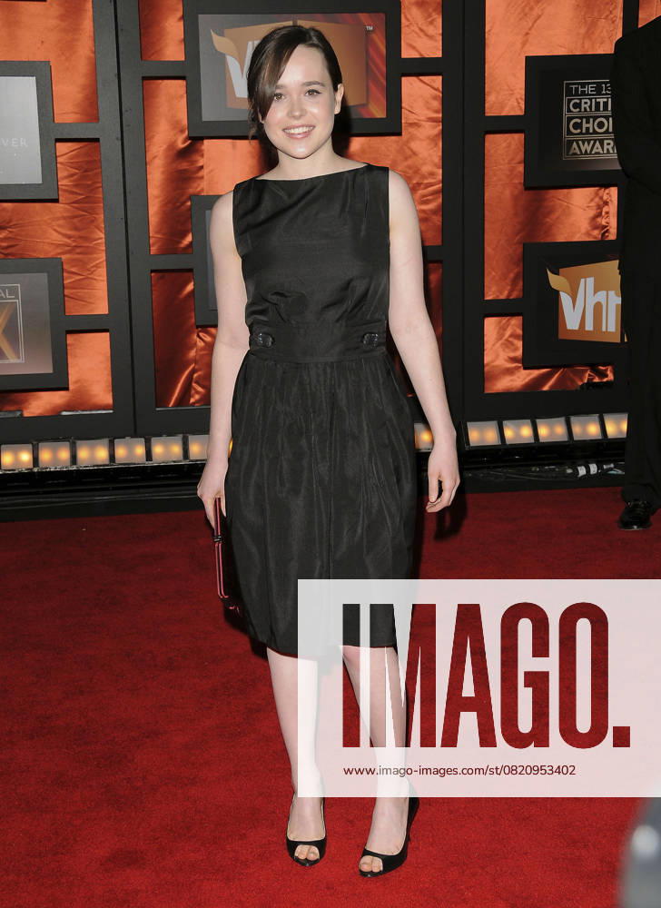 13th Annual Critics Choice Awards - Santa Monica ELLEN PAGE At The 13th Annual Critics Choice Awards held at The Santa Monica Convention Center in Santa Monica, California, USA, January 07 2008. full length black dress CAP DVS DVS Santa Monica California United States