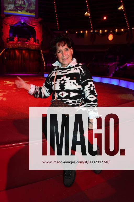Gerda Steiner Premiere Circus Krone 3 Winter Program Manege Circus Kronebau Munich 01 03 2018