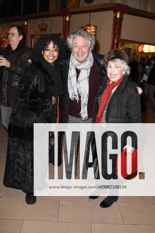 Joan Orleans Volker Brandt and Ruth Megary at the premiere of the 3 Winter Program 2018 of Circus Krone in Kronebau Munich 01 03 2018 Foto:xP.xSchönbergerx xFuturexImage