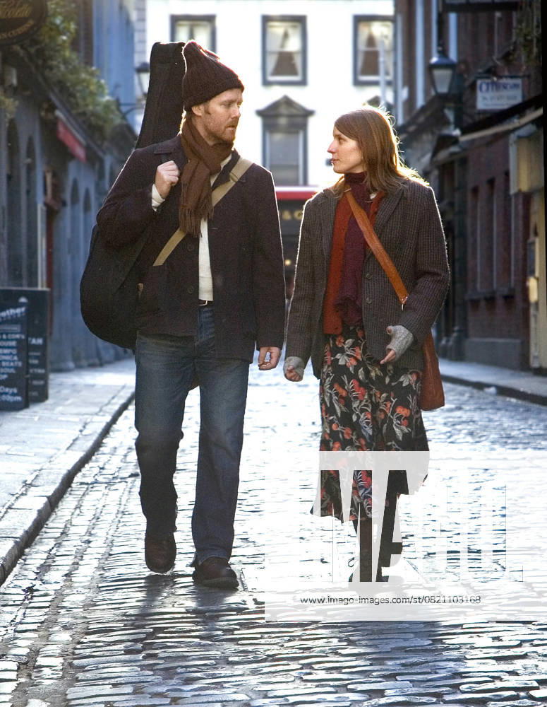 Once (2006) - filmstill Glen Hansard, Marketa Irglova in Once (2006) - - -