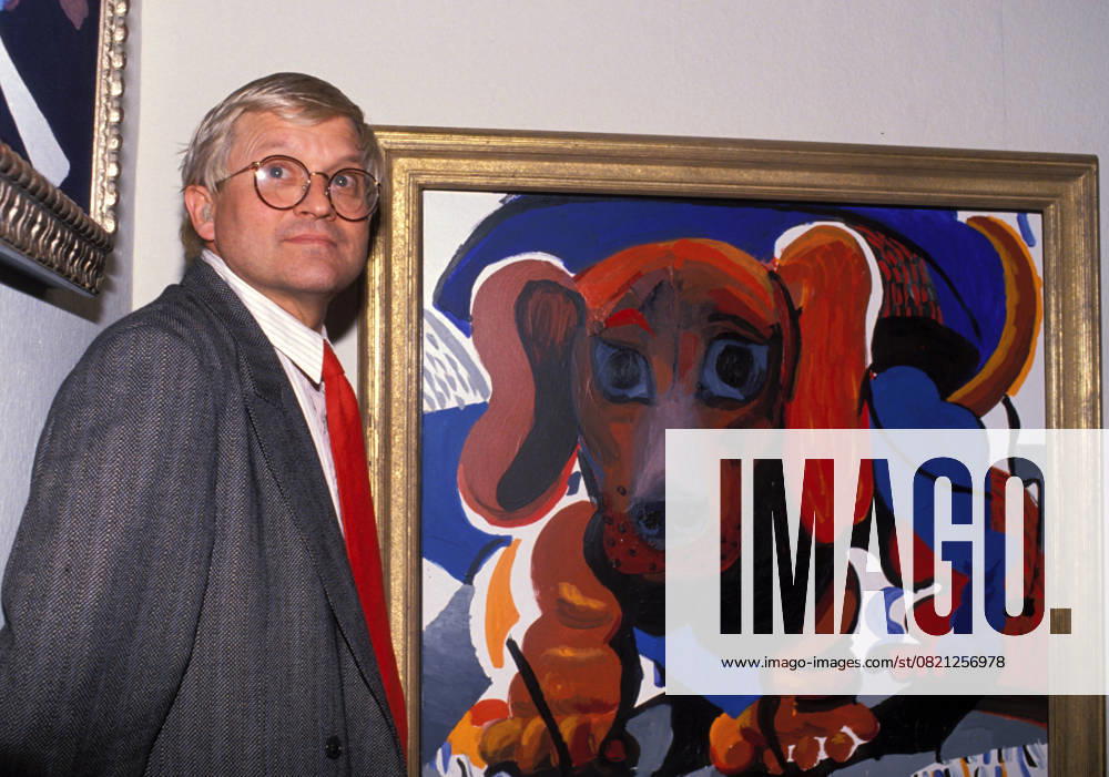 DAVID HOCKNEY artist Ref: 026 London Great Britain