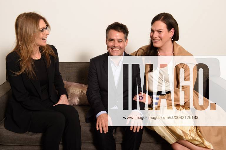 Beverly Hills, California, U.S. - Presenter Kathryn Bigelow with Sebastian Lelio, director of the Oscar nominated foreign film A Fantastic Woman (Chile), and Daniela Vega at the reception for the Foreign Language Film Award category for the 90th Oscars on Friday. Beverly Hills U.S. - ZUMAz03_ 20180302_shf_z03_195