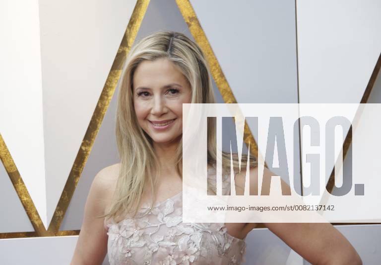 Actress Mira Sorvino arrives on the red carpet for the 90th annual Academy Awards at the Dolby Theatre in the Hollywood section of Los Angeles on March 4, 2018. LAP20180304043 JOHNxANGELILLO