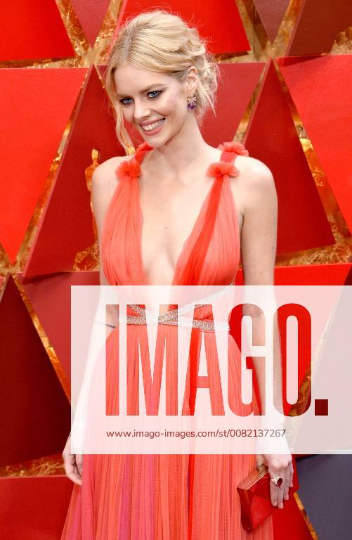 Actor Samara Weaving arrives on the red carpet for the 90th annual Academy Awards at the Dolby Theatre in the Hollywood section of Los Angeles on March 4, 2018. LAP20180304834 JIMxRUYMEN