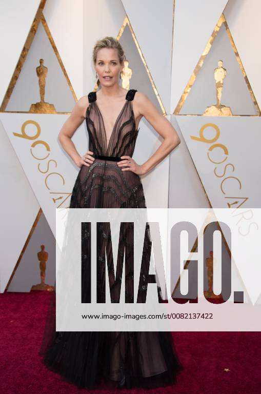 Leslie Bibb arrives on the red carpet of The 90th Oscars® at the Dolby® Theatre in Hollywood, CA on Sunday
