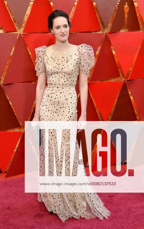 Actor Phoebe Waller-Bridge arrives on the red carpet for the 90th annual Academy Awards at the Dolby Theatre in the Hollywood section of Los Angeles on March 4, 2018. LAP20180304363 JIMxRUYMEN