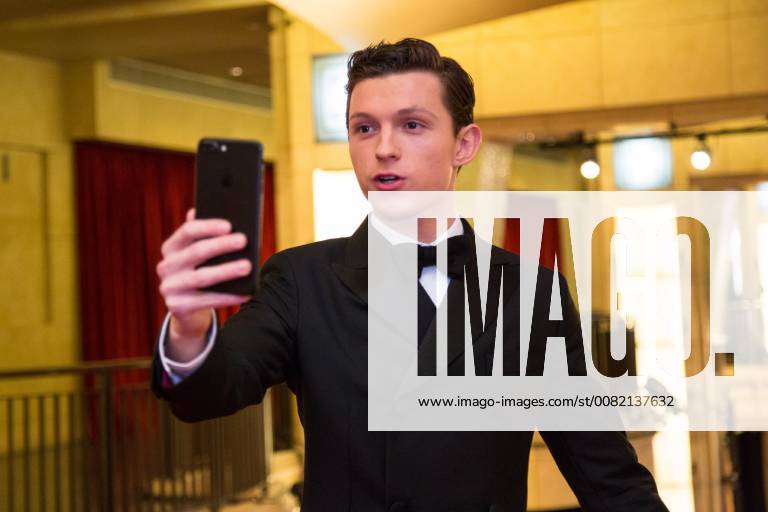 Tom Holland arrives on the red carpet of The 90th Oscars® at the Dolby® Theatre in Hollywood, CA on Sunday