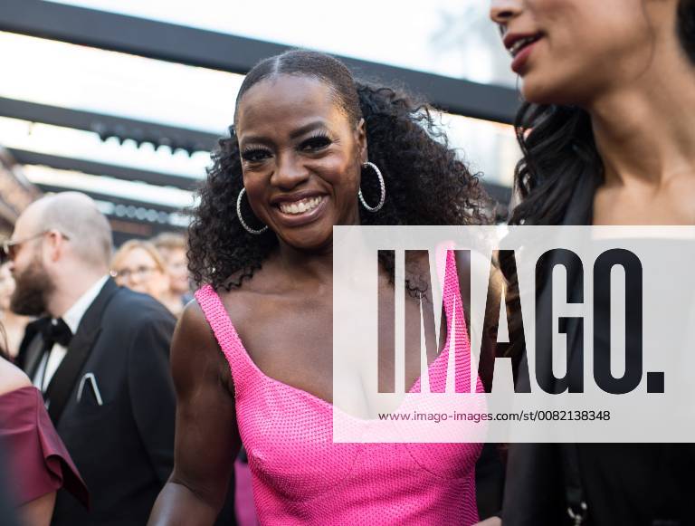 Viola Davis arrives on the red carpet of The 90th OscarsÂ® at the DolbyÂ® Theatre in Hollywood, CA on Sunday