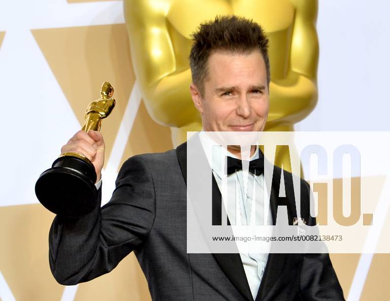 Actor Sam Rockwell, winner of the award for Best Supporting Actor for Three Billboards Outside Ebbing, Missouri, appears backstage with his Oscar during the 90th annual Academy Awards at Loews Hollywood Hotel in the Hollywood section of Los Angeles on March 4, 2018. LAP20180304912 JIMxRUYMEN