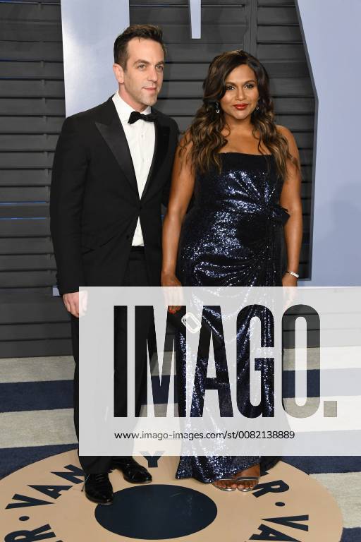 Los Angeles, CA, U.S. - 04 March 2018 - Los Angeles, California - Mindy Kaling, BJ Novak.. 2018 Vanity Fair Oscar Party following the 90th Academy Awards held at the Wallis Annenberg Center for the Performing Arts. Photo Credit: AdMedia Los Angeles U.S. - ZUMAa123 20180304_zaa_a123_115