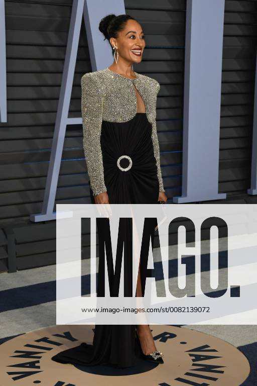 Los Angeles, CA, U.S. - 04 March 2018 - Los Angeles, California - Tracee Ellis Ross. 2018 Vanity Fair Oscar Party following the 90th Academy Awards held at the Wallis Annenberg Center for the Performing Arts. Photo Credit: AdMedia Los Angeles U.S. - ZUMAa123 20180304_zaa_a123_238