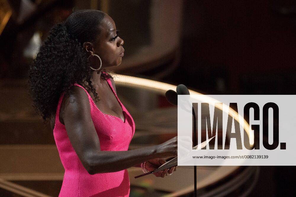 Viola Davis presents the Oscar for performance by an actor in a supporting role during the live ABC Telecast of The 90th Oscars® at the Dolby® Theatre in Hollywood, CA on Sunday