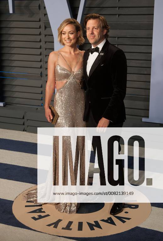Beverly Hills, California, U.S - Olivia Wilde (L) and Jason Sudeikis on the red carpet of the 2018 Vanity Fair Oscar Party held at the Wallis Annenberg Center in Beverly Hills, California on Sunday March 4, 2018. Beverly Hills U.S. - ZUMAp124 20180304_zaa_p124_020