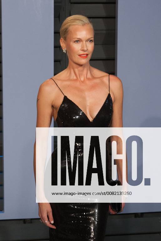 Beverly Hills, California, U.S - Sarah Murdoch on the red carpet of the 2018 Vanity Fair Oscar Party held at the Wallis Annenberg Center in Beverly Hills, California on Sunday March 4, 2018. Beverly Hills U.S. - ZUMAp124 20180304_zaa_p124_025