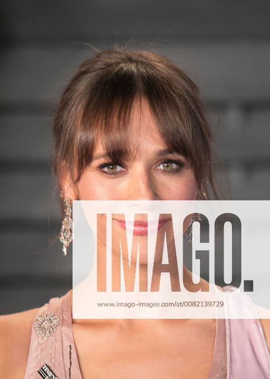 Beverly Hills, California, U.S - Actress Rashida Jones on the red carpet of the 2018 Vanity Fair Oscar Party held at the Wallis Annenberg Center in Beverly Hills, California on Sunday March 4, 2018. Beverly Hills U.S. - ZUMAp124 20180304_zaa_p124_112