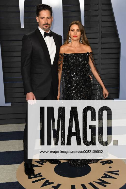 Los Angeles, CA, U.S. - 04 March 2018 - Los Angeles, California - Joe Manganiello, Sofia Vergara. 2018 Vanity Fair Oscar Party following the 90th Academy Awards held at the Wallis Annenberg Center for the Performing Arts. Photo Credit: AdMedia Los Angeles U.S. - ZUMAa123 20180304_zaa_a123_478