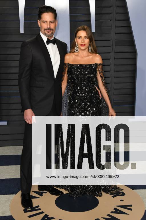 Los Angeles, CA, U.S. - 04 March 2018 - Los Angeles, California - Joe Manganiello, Sofia Vergara. 2018 Vanity Fair Oscar Party following the 90th Academy Awards held at the Wallis Annenberg Center for the Performing Arts. Photo Credit: AdMedia Los Angeles U.S. - ZUMAa123 20180304_zaa_a123_477