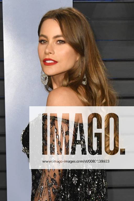 Los Angeles, CA, U.S. - 04 March 2018 - Los Angeles, California - Sofia Vergara. 2018 Vanity Fair Oscar Party following the 90th Academy Awards held at the Wallis Annenberg Center for the Performing Arts. Photo Credit: AdMedia Los Angeles U.S. - ZUMAa123 20180304_zaa_a123_479