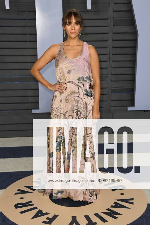 Los Angeles, CA, U.S. - 04 March 2018 - Los Angeles, California - Rashida Jones. 2018 Vanity Fair Oscar Party following the 90th Academy Awards held at the Wallis Annenberg Center for the Performing Arts. Photo Credit: AdMedia Los Angeles U.S. - ZUMAa123 20180304_zaa_a123_513