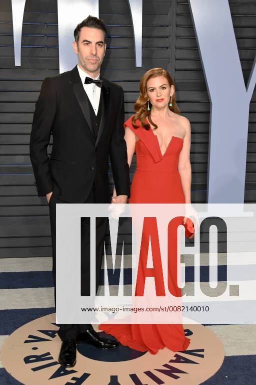 Los Angeles, CA, U.S. - 04 March 2018 - Los Angeles, California - Sacha Baron Cohen, Isla Fisher. 2018 Vanity Fair Oscar Party following the 90th Academy Awards held at the Wallis Annenberg Center for the Performing Arts. Photo Credit: AdMedia Los Angeles U.S. - ZUMAa123 20180304_zaa_a123_558