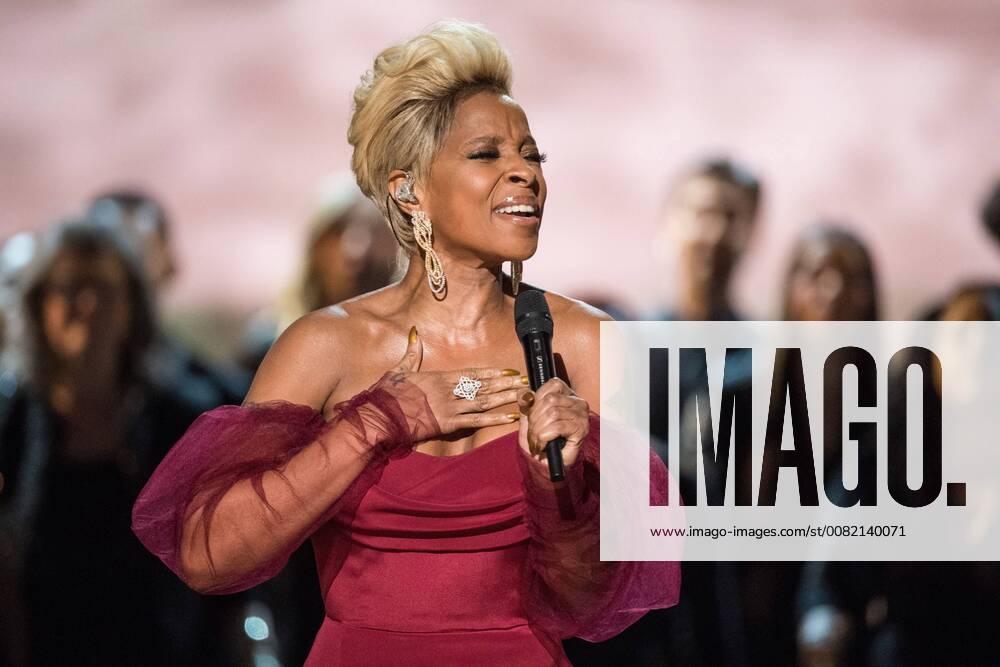 Oscar nominee for Best Original Song, Mary J. Blige performs live at The 90th Oscars® at the Dolby® Theatre in Hollywood, CA on Sunday