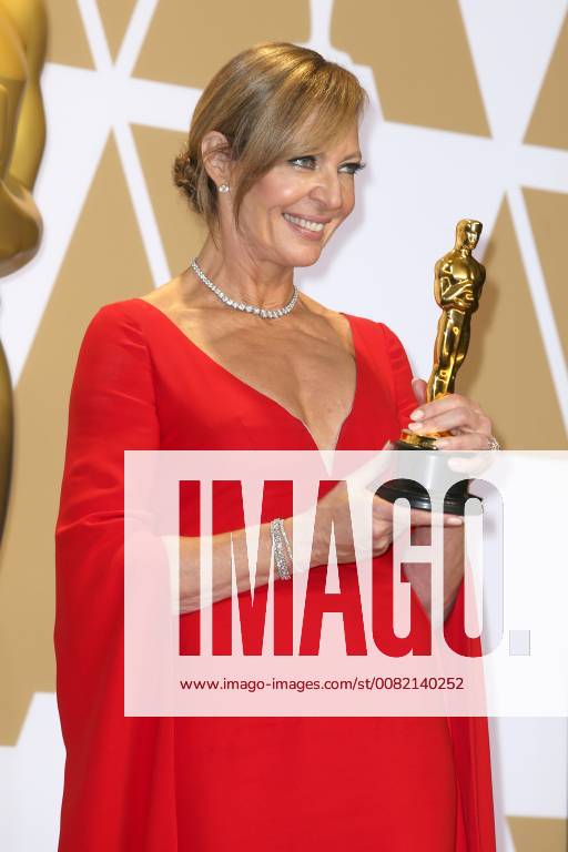 Allison Janney wins the Oscar in Actress in a Supporting Role for I, Tonya during the 90th Annual Academy Awards (Oscars) at Hollywood & Highland Centre in California. MARCH 4th 2018 MTXx18423