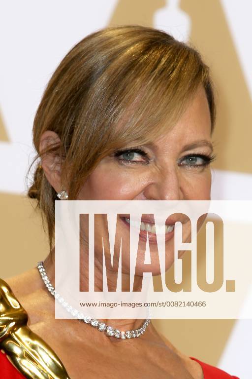 Allison Janney wins the Oscar in Actress in a Supporting Role for I, Tonya during the 90th Annual Academy Awards (Oscars) at Hollywood & Highland Centre in California. MARCH 4th 2018 MTXx18423