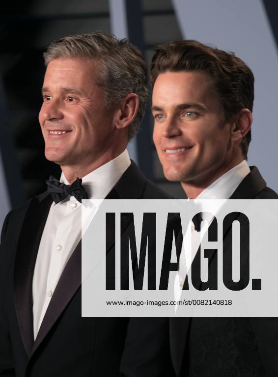 Beverly Hills, California, U.S - Simon Halls (L) and Matt Bomer on the red carpet of the 2018 Vanity Fair Oscar Party held at the Wallis Annenberg Center in Beverly Hills, California on Sunday March 4, 2018. Beverly Hills U.S. - ZUMAp124 20180304_zaa_p124_176