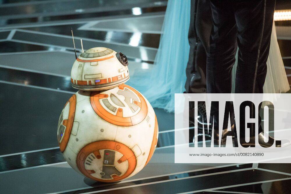 BB-8, Oscar Isaac, Mark Hamill and Kelly Marie Tran present the Oscar for Best animated short film during the live ABC Telecast of The 90th OscarsÂ® at the DolbyÂ® Theatre in Hollywood, CA on Sunday