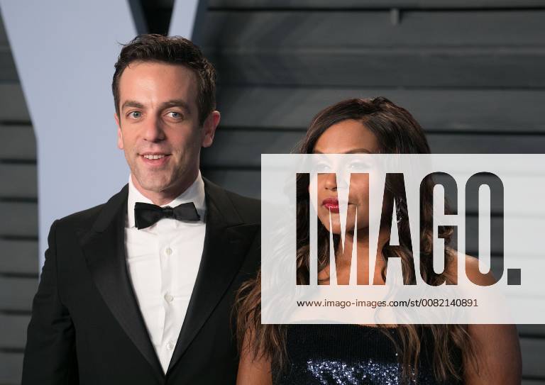 Beverly Hills, California, U.S - Actors B. J. Novak (L) and Mindy Kaling on the red carpet of the 2018 Vanity Fair Oscar Party held at the Wallis Annenberg Center in Beverly Hills, California on Sunday March 4, 2018. Beverly Hills U.S. - ZUMAp124 20180304_zaa_p124_166