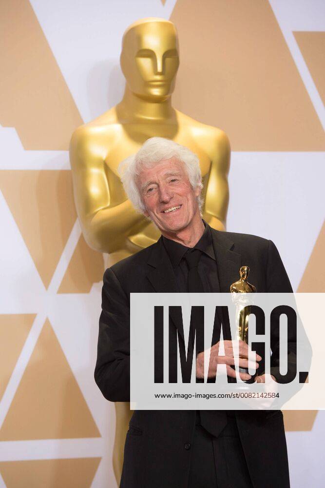 Roger A. Deakins poses backstage with the Oscar for achievement in cinematography for work on Blade Runner 2049 during the live ABC Telecast of The 90th Oscars® at the Dolby® Theatre in Hollywood, CA on Sunday