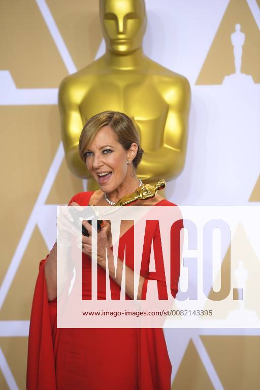 Los Angeles, California, U.S. - ALLISON JANNEY in the Press Room at the 90th Annual Academy Awards at the Dolby Theatre. Los Angeles U.S. - ZUMAz03_ 20180304_zbp_z03_216