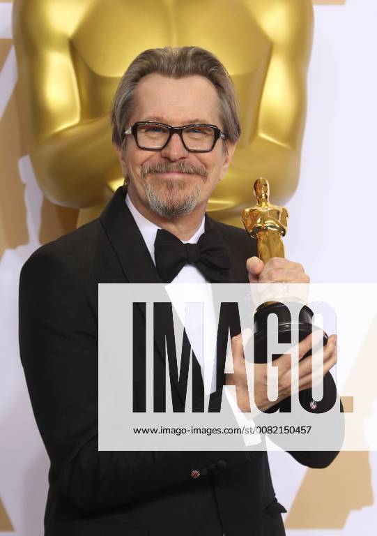 HOLLYWOOD, CA - MARCH 4: Gary Oldman, in the press room at the 90th Academy Awards at the Dolby Theatre in Hollywood, California on March 4, 2018.