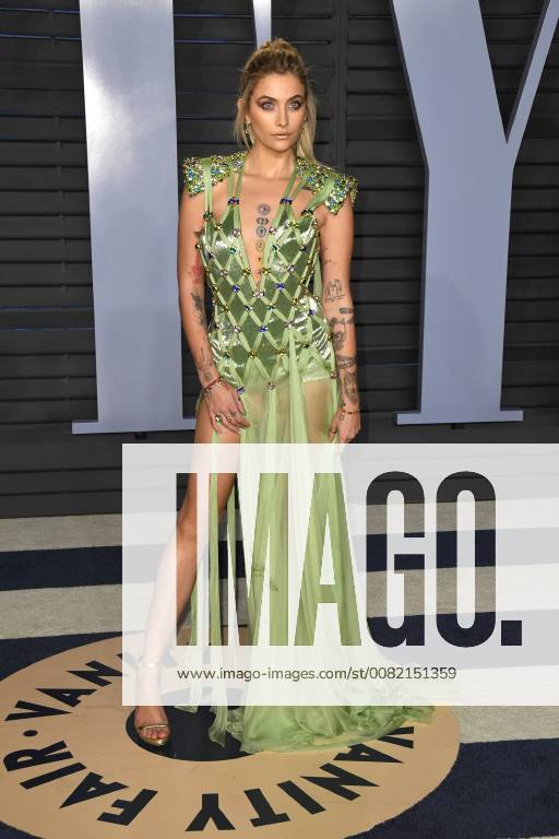 Los Angeles, CA, U.S. - 04 March 2018 - Los Angeles, California - Paris Jackson. 2018 Vanity Fair Oscar Party following the 90th Academy Awards held at the Wallis Annenberg Center for the Performing Arts. Photo Credit: AdMedia Los Angeles U.S. - ZUMAa123 20180304_zaa_a123_1349