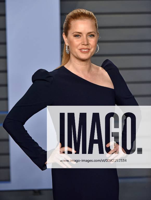 Amy Adams arrives for the Vanity Fair Oscar Party at the Wallis Annenberg Center for the Performing Arts in Beverly Hills, California on March 4, 2018. LAP201803043044 CHRISTINExCHEW