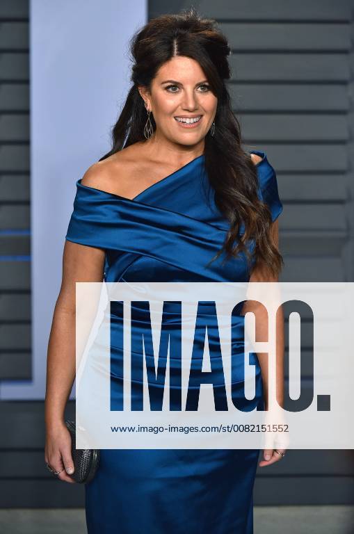 Monica Lewinsky arrives for the Vanity Fair Oscar Party at the Wallis Annenberg Center for the Performing Arts in Beverly Hills, California on March 4, 2018. LAP201803043038 CHRISTINExCHEW