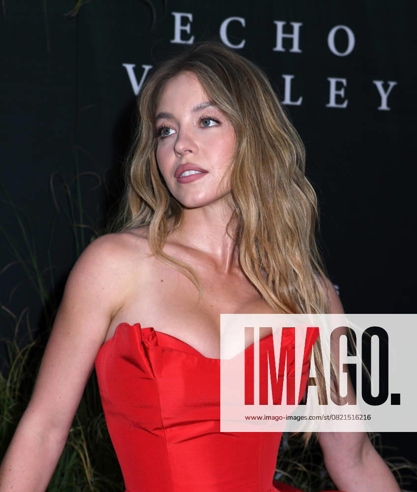 Sydney Sweeney attends the New York Special Screening AppleTV+s Echo Valley at AMC Lincoln Square 13 in New York. June 4, 2025. New York USA - ZUMAp281 20250604_zea_p281_026
