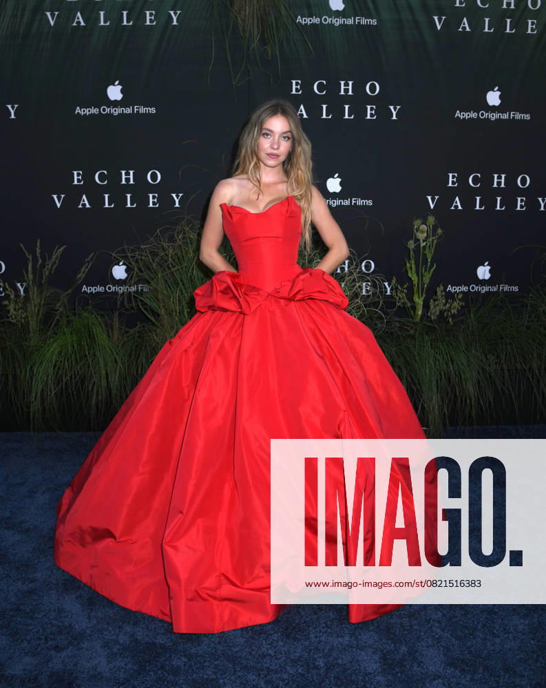 Sydney Sweeney attends the New York Special Screening AppleTV+s Echo Valley at AMC Lincoln Square 13 in New York. June 4, 2025. New York USA - ZUMAp281 20250604_zea_p281_029