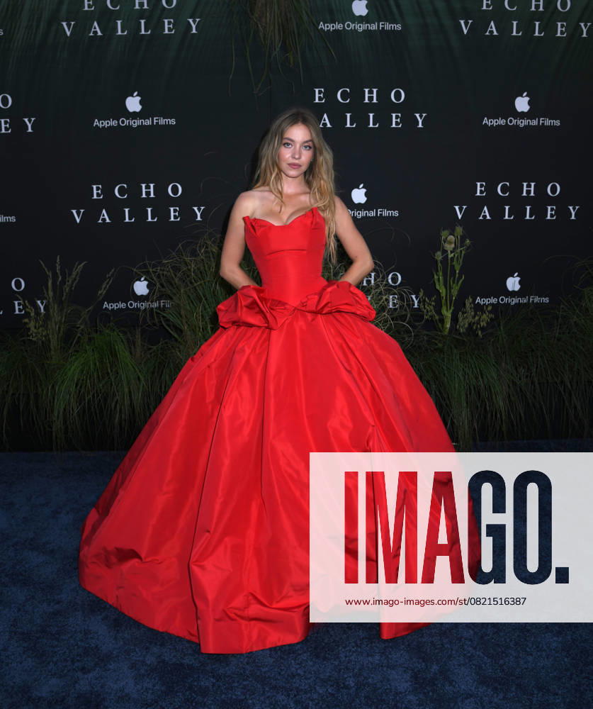Sydney Sweeney attends the New York Special Screening AppleTV+s Echo Valley at AMC Lincoln Square 13 in New York. June 4, 2025. New York USA - ZUMAp281 20250604_zea_p281_031