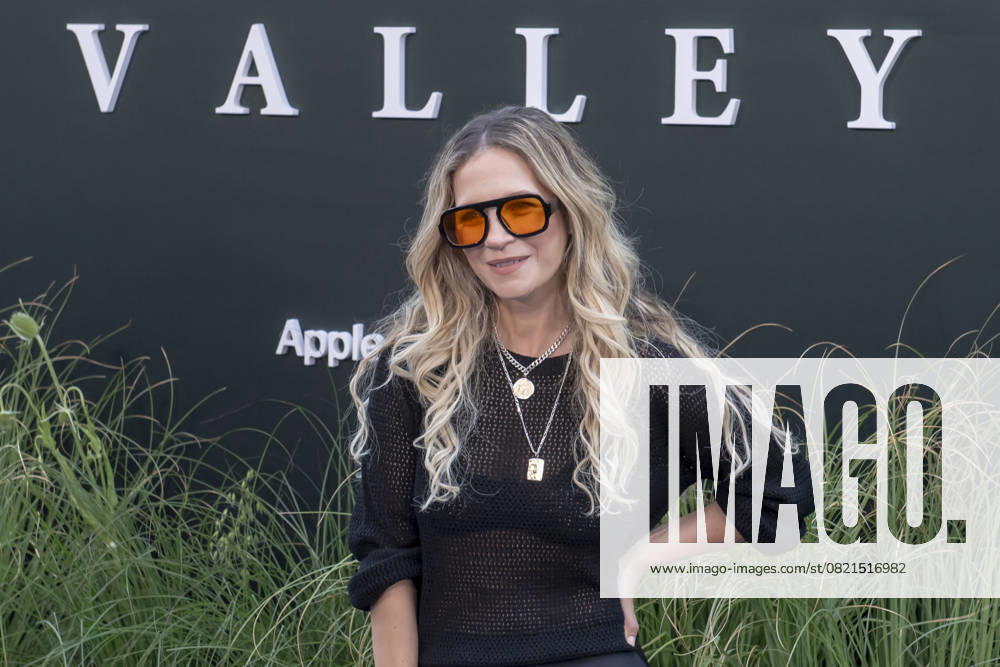 Echo Valley New York Premiere in New York, USA - 04 Jun 2025 Vanessa Ray attends the Echo Valley New York Premiere at AMC Lincoln Square 13. New York United States