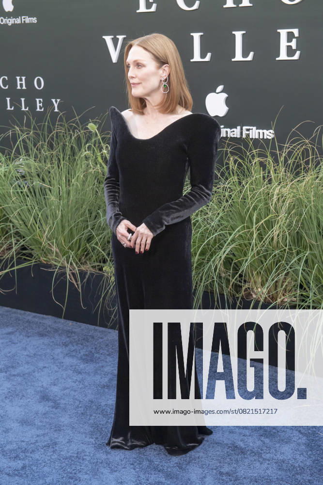 Echo Valley New York Premiere in New York, USA - 04 Jun 2025 Julianne Moore attends the Echo Valley New York Premiere at AMC Lincoln Square. New York United States